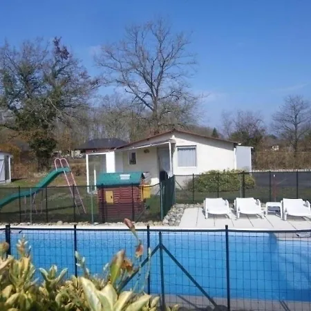 House Les Ecureuils 7 * Theze (Pyrenees-Atlantiques)